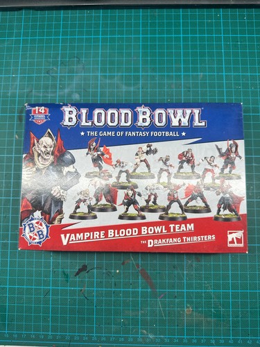Blood bowl vampire team - bowl,